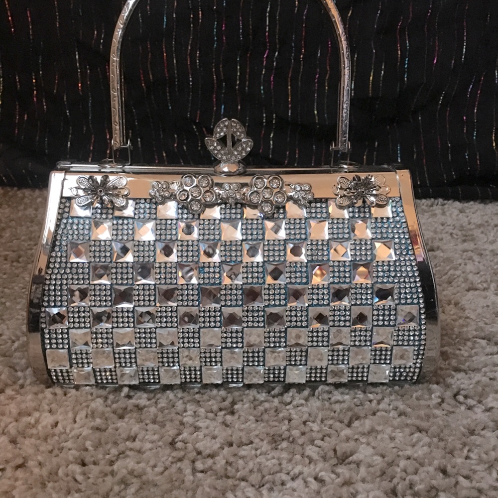 Party purse